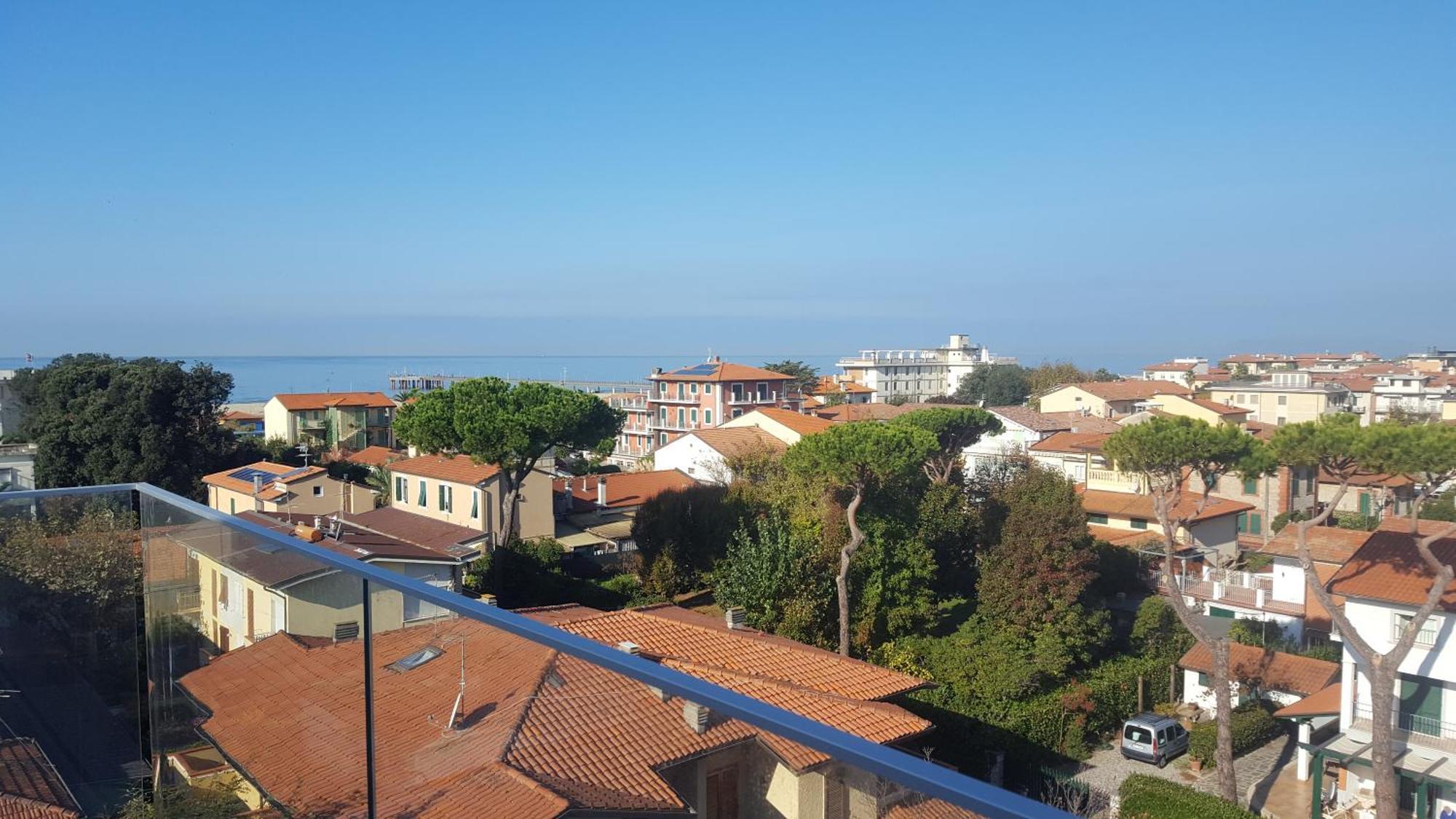פיאטרה סנטה Hotel Villa Barsanti מראה חיצוני תמונה