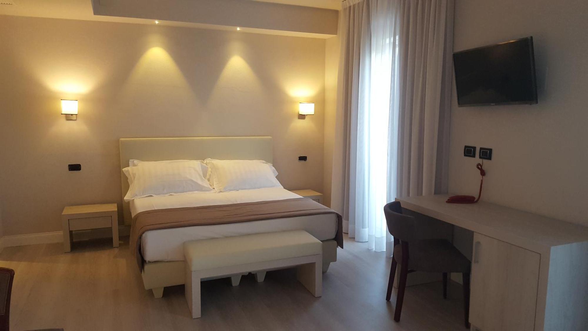 פיאטרה סנטה Hotel Villa Barsanti מראה חיצוני תמונה