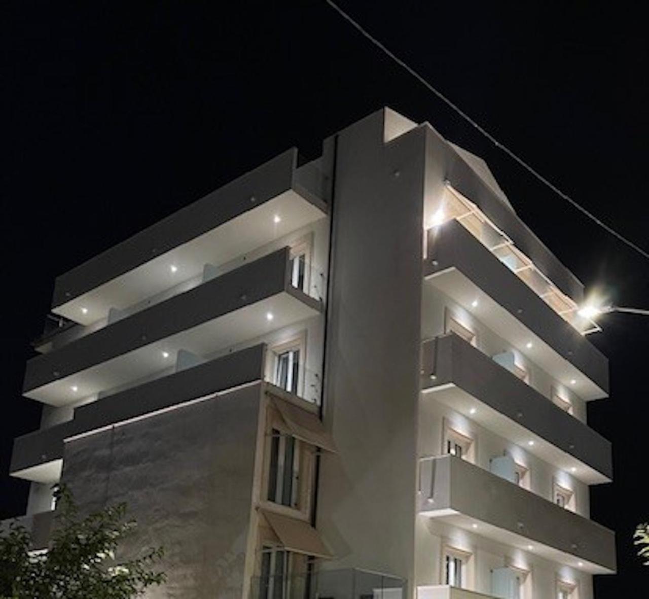 פיאטרה סנטה Hotel Villa Barsanti מראה חיצוני תמונה