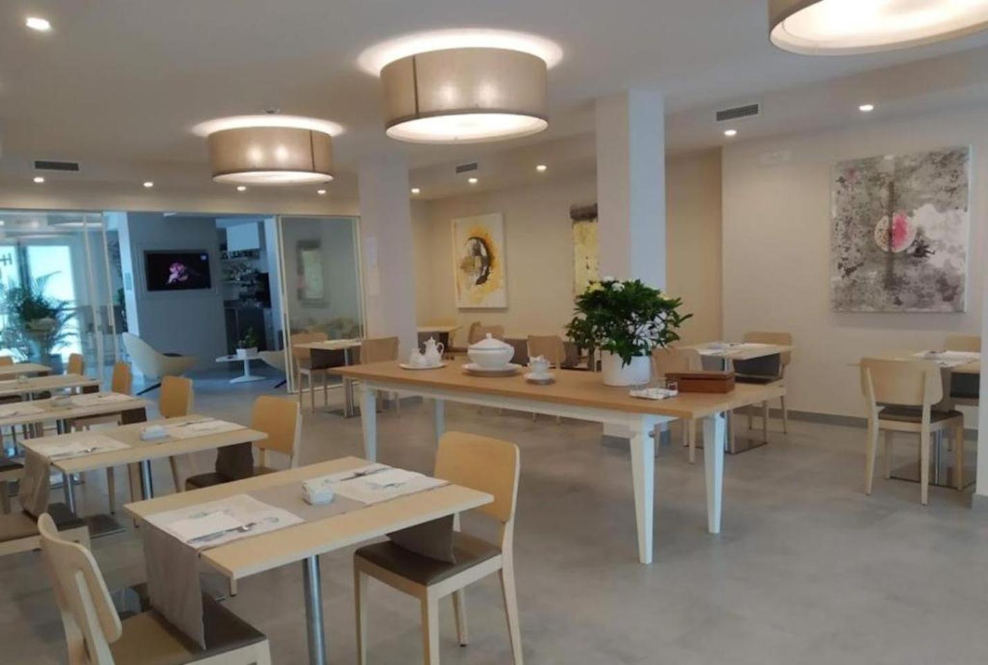 פיאטרה סנטה Hotel Villa Barsanti מראה חיצוני תמונה